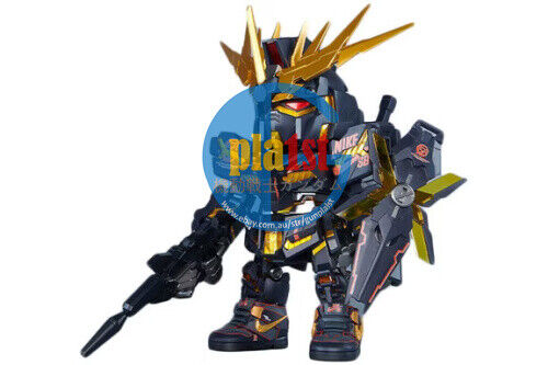 New Bandai x Nike SB QMSV Unicorn Gundam + Banshee Set (with Key Ring) Figure