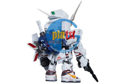 New Bandai x Nike SB QMSV Unicorn Gundam + Banshee Set (with Key Ring) Figure