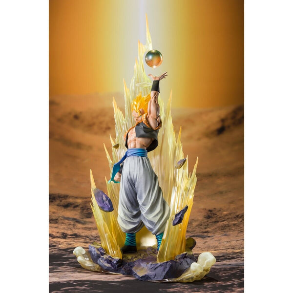 Brand New BANDAI FiguartsZERO [EXTRA BATTLE]SUPER SAIYAN GOGETA -Fusion Reborn-